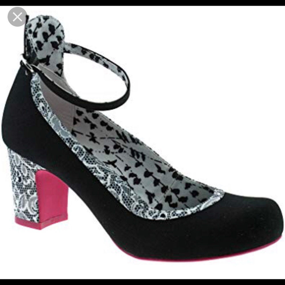 💥SOLD💥 Ruby Shoo Black/Pink Sadie Pump